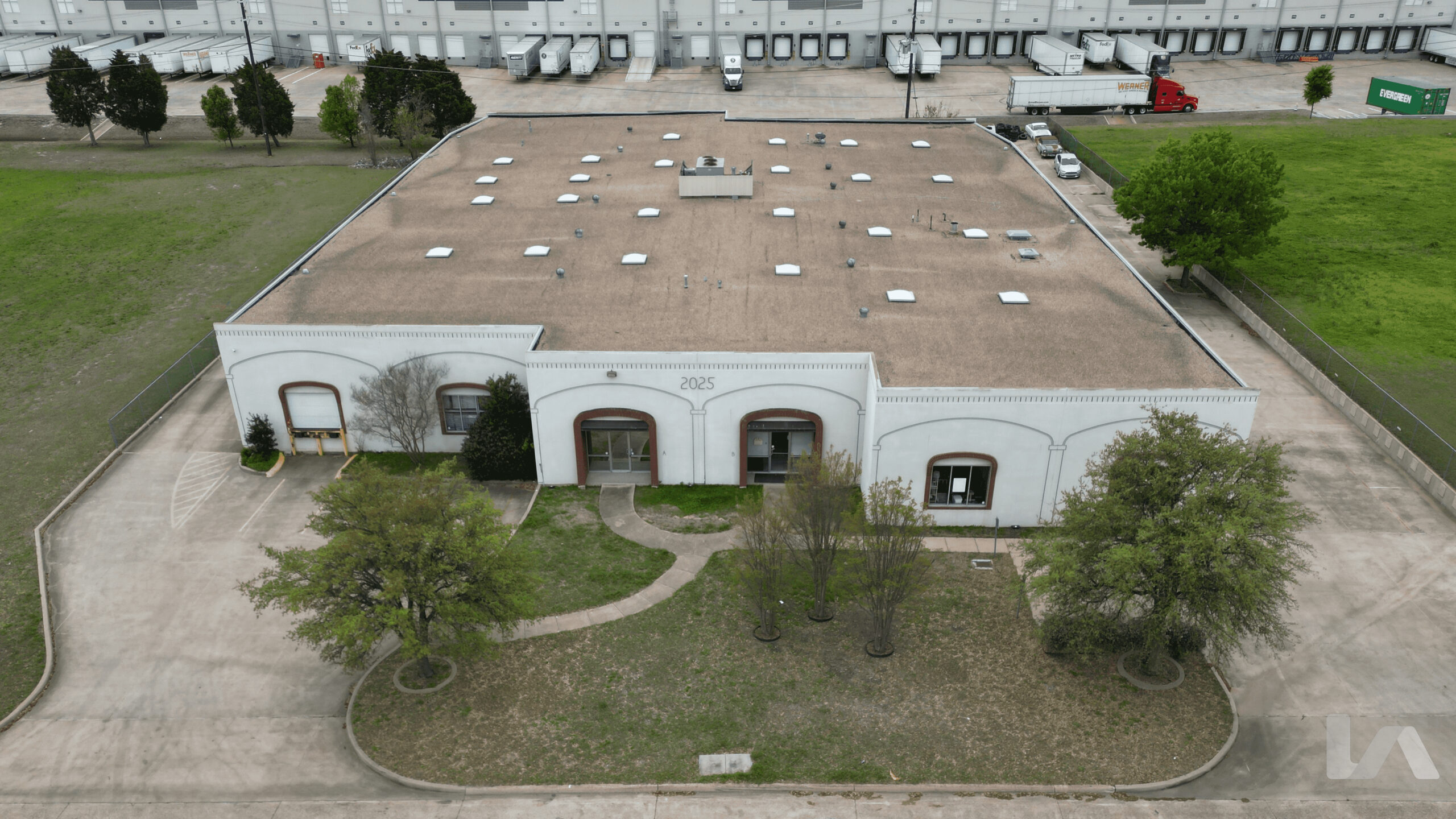 Lee & Associates Dallas Fort Worth Negotiates a 27,161 SF Industrial Sale Transaction