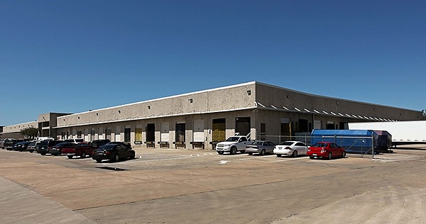 Lee & Associates DFW Negotiates Industrial Lease Transaction of 125,000 SF in Carrollton, TX