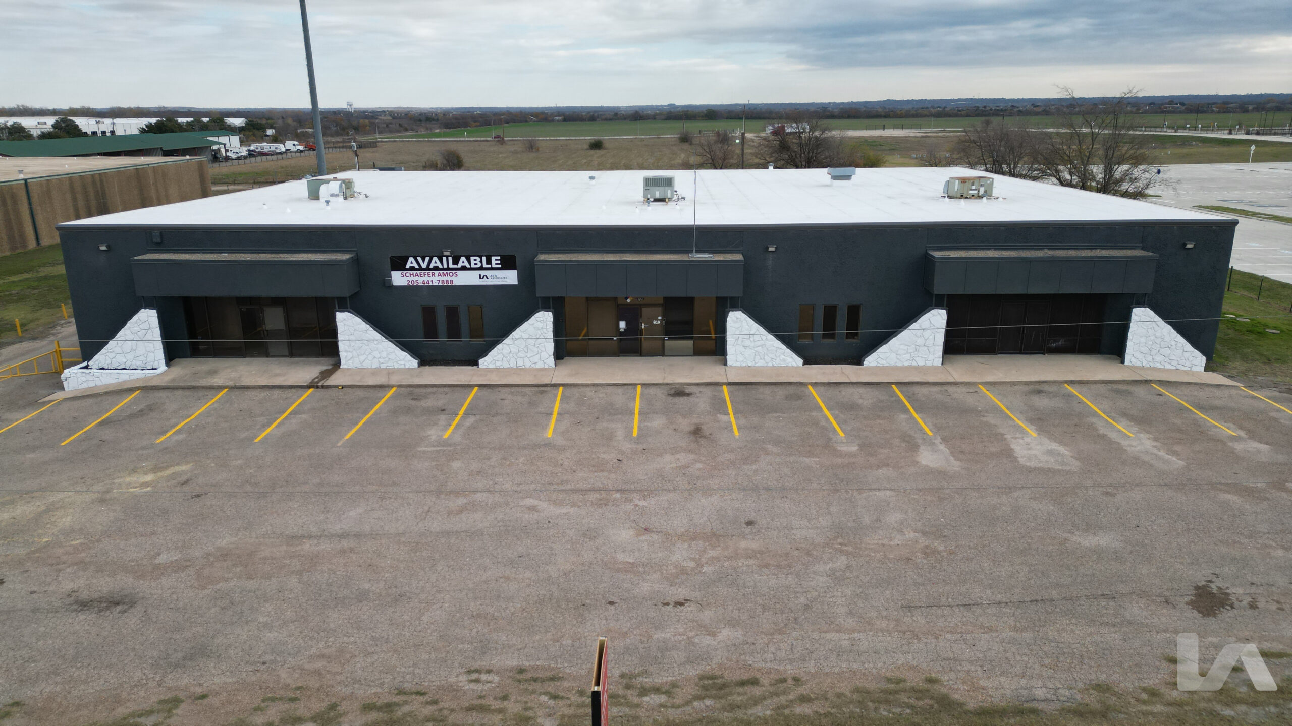 Lee & Associates Dallas Fort Worth Negotiates a 5,500 SF Industrial Lease Transaction