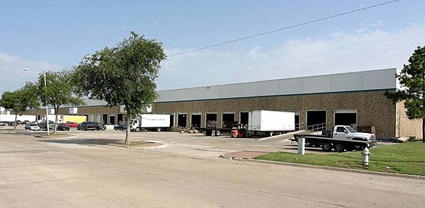 Lee & Associates – DFW Negotiates Industrial Lease Transaction of 86,240 SF in Arlington, TX