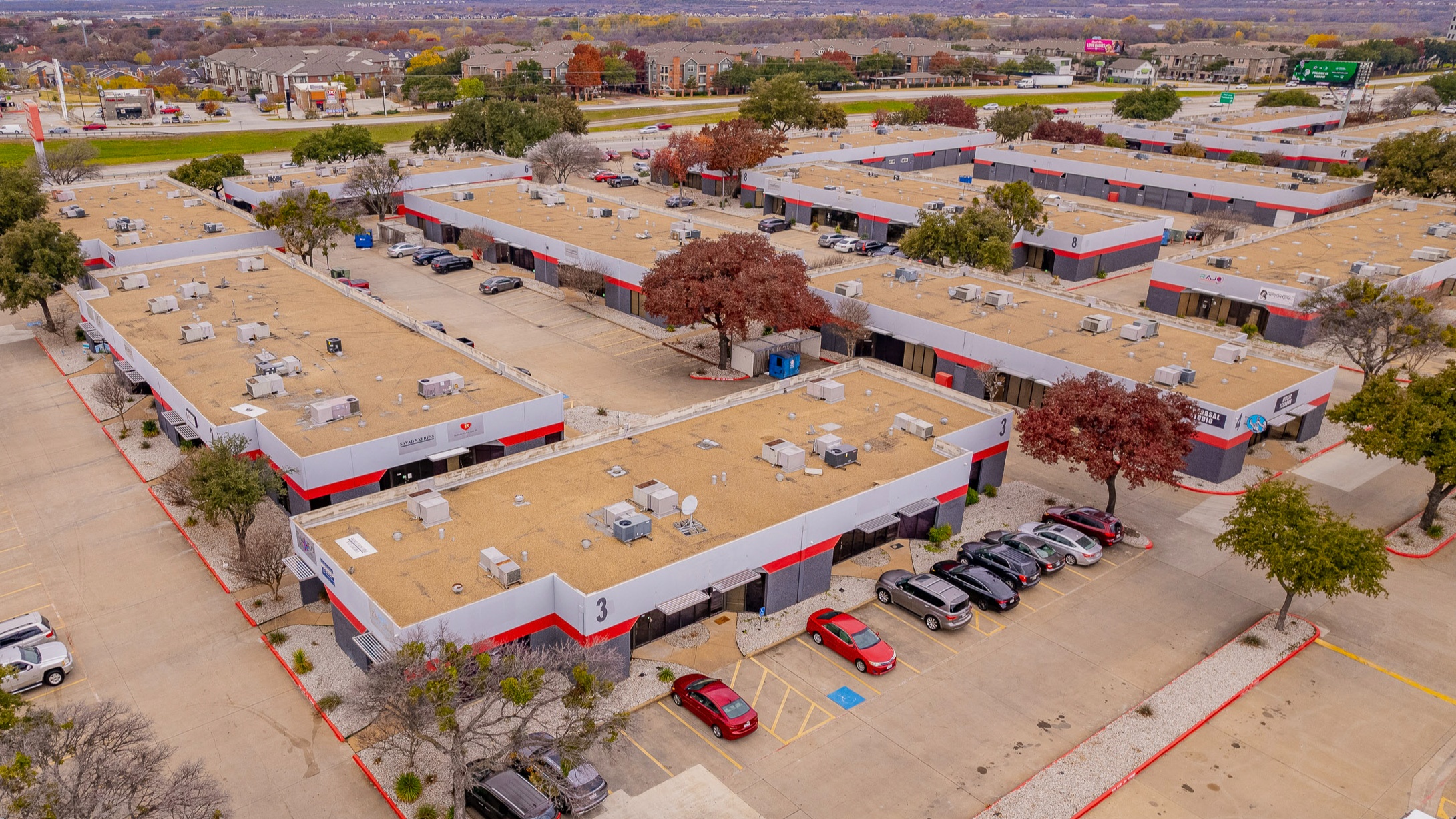 Lee & Associates Dallas-Fort Worth Negotiates a 1,800 SF Industrial Lease Transaction