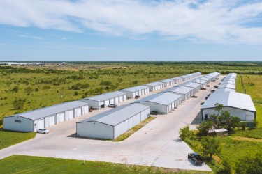 Lee & Associates Dallas-Fort Worth Negotiates a 206,000 SF Industrial Sale Transaction