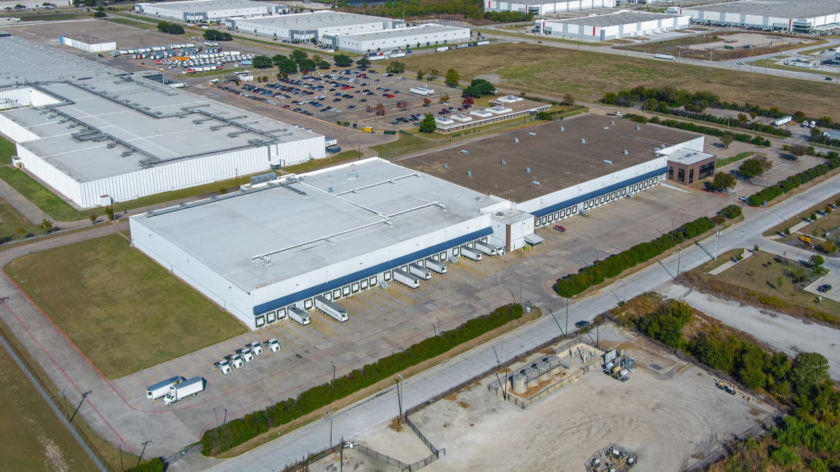 Lee & Associates Dallas-Fort Worth Negotiates a 123,241 SF Industrial Lease Transaction