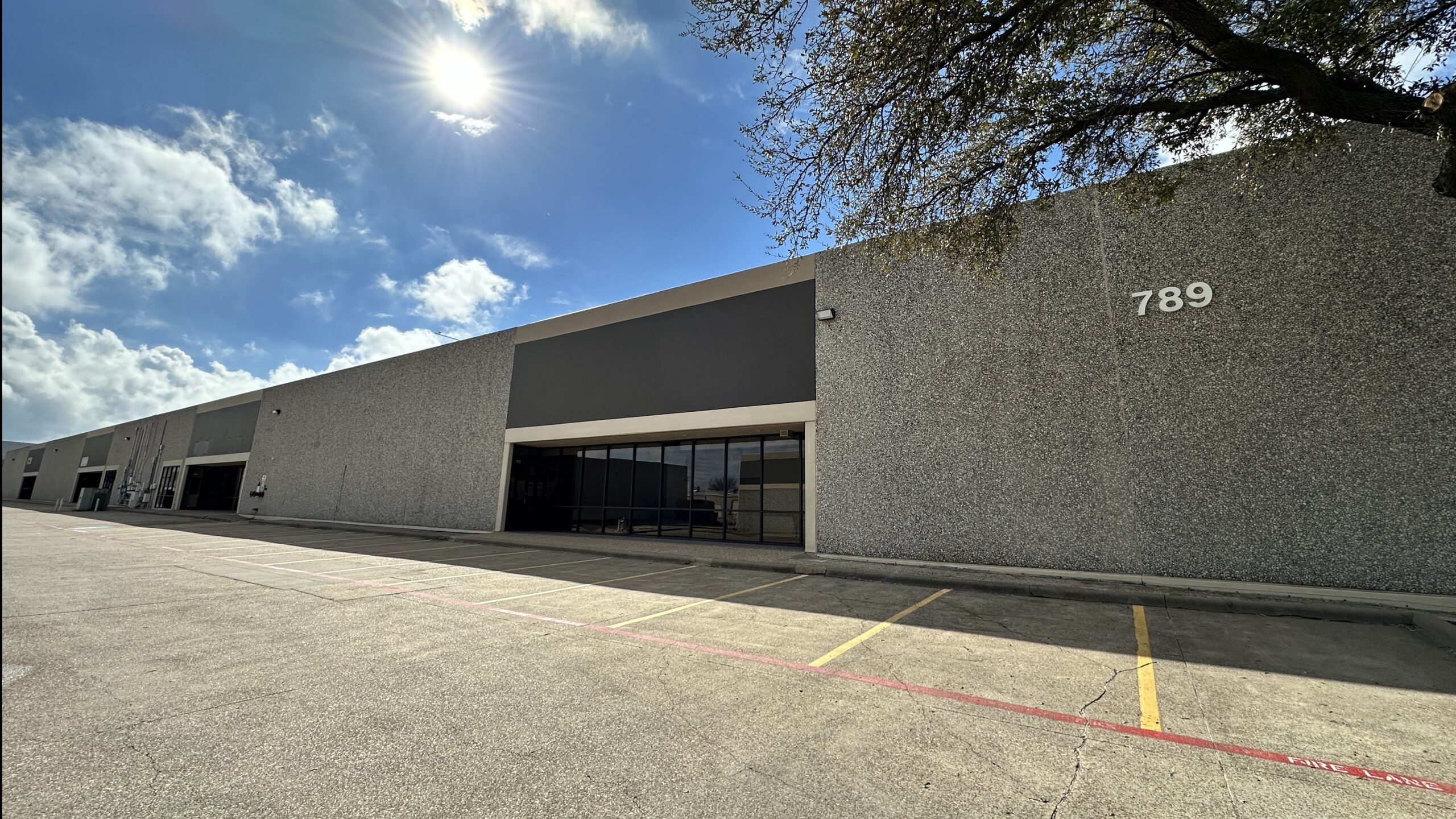 Lee & Associates Dallas-Fort Worth Negotiates a 14,100 SF Industrial Lease Transaction
