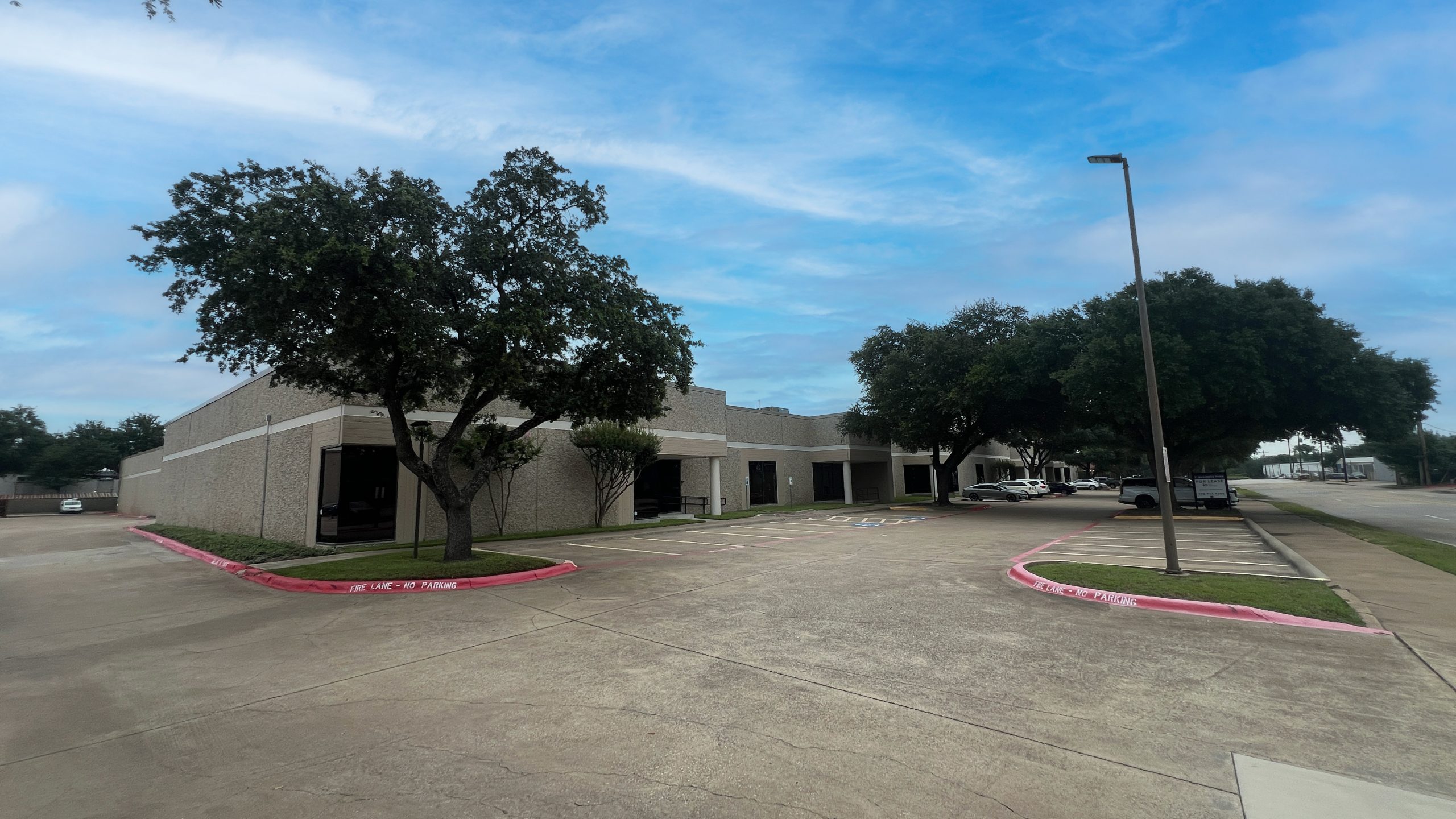 Lee & Associates Dallas-Fort Worth Negotiates a 2,895 SF Industrial Lease Transaction